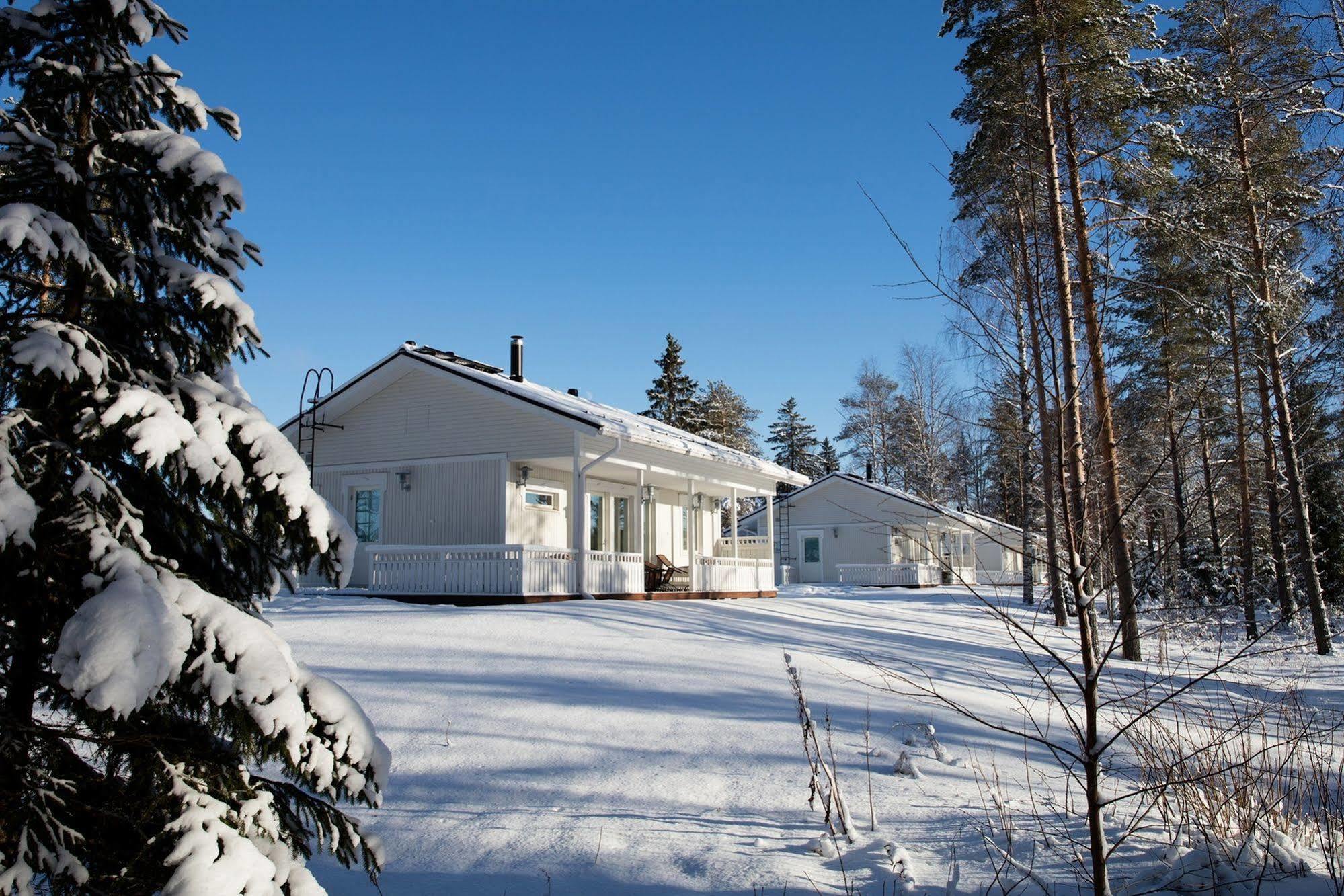 Kajaani Cottages Ngoại thất bức ảnh